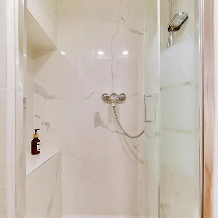Appartement Cosy Pour 4 Au Coeur Du Marais